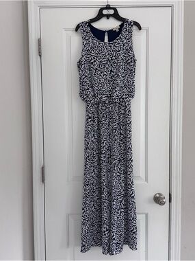 Haani Women's Sleeveless Romper Size S Navy & White Pattern smart casual